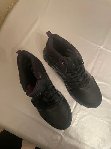 barya ayakkabı: Torex yürüş/kross ayaqqabısı - Rəng: qara, bənövşəyi detallarla - — 2