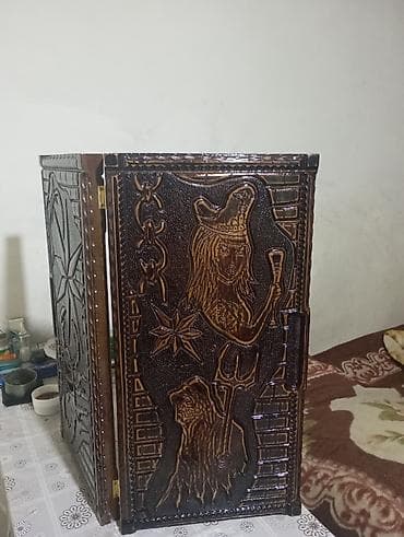 Məhsul: Taxta nərd dəsti (əl oyma) Təsvir: - Bütöv ağacdan