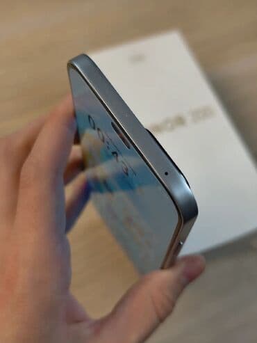 Honor 200 Lite, 256 GB, rəng - Gümüşü, Simsiz şarj
