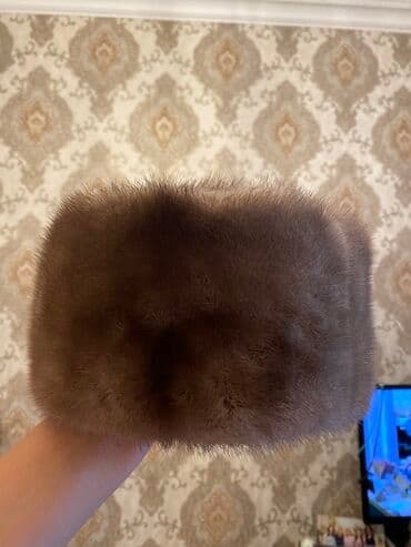 Baş geyimləri: Norka papaq. 56 razmer — 2
