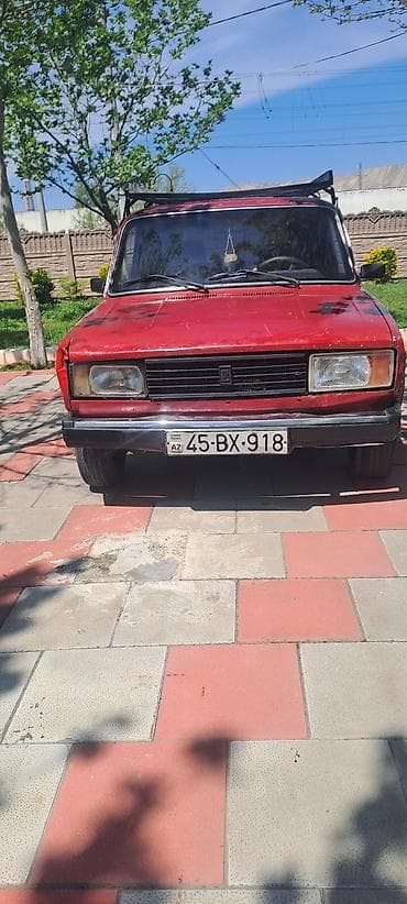 Riyal Alicilar endirim olacaq VAZ 2104 (klassik “dördlük”) universal