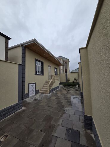 maştağa ev: Maştağa qəs. 4 otaqlı, 120 kv. m, Yeni təmirli — 1