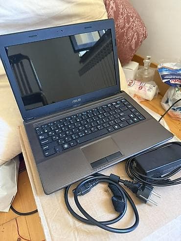 elekt: ASUS noutbuk Texniki göstəricilər: - Ekran: 15.6" (təxminən), HD — 2