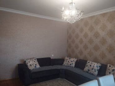 ist petrol tbilisi prospekti: Sumqayıt, 3 otaqlı, Köhnə tikili, 74 kv. m — 2