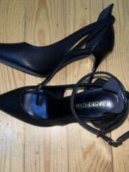 mimy ortopedik ayakkabı: Yenidir.kiçik olduğu üçün satılırlar — 1