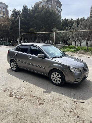 kia serato 2008: Kia Rio: 1.4 l | 2010 il Sedan — 2