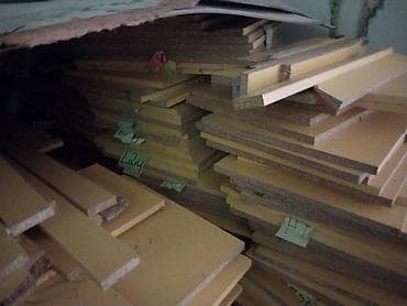 Mağaza vitrinidir 120 kvadrat mağaza üçün istifadə olunub, sökülmüş