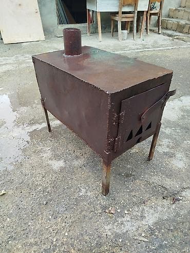 Metalkorpus soba/ - Material: qalın polad korpus, qaynaqla bərkidilmiş