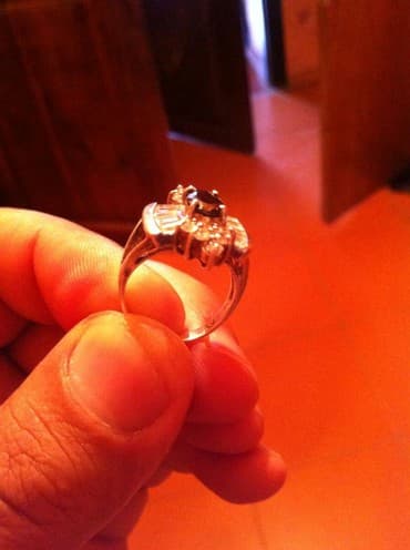 brilliant qaşlı uzuk: Üzük — 2