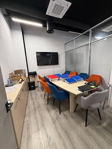 aff park: İcarəyə verilir obyekt 235 m², Ağ şəhər q. Daha 7 şəklə bax Agentlik — 9