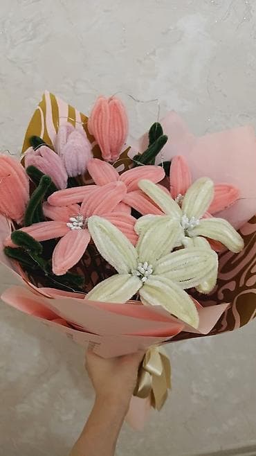 zanbaq gulu qiyməti: Yumşaq materialdan hazırlanmış dekorativ gül buketi -son zeng — 2