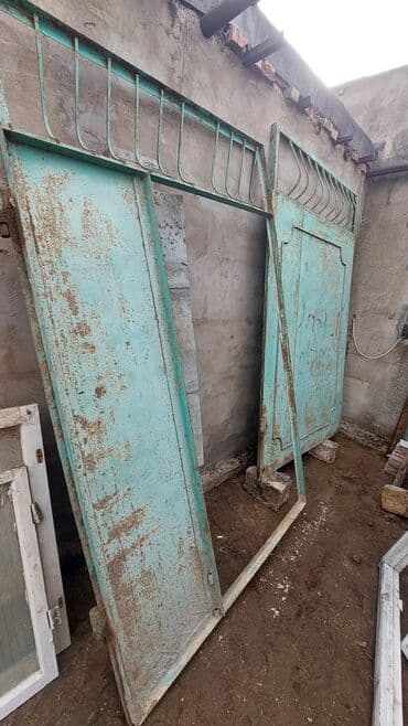 Döşəmə: 650 azn — 3