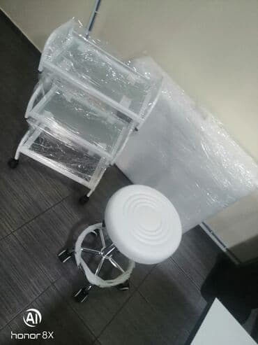 8 mart hədiyyələri: Etejerka Şüşəli üç mərtəbə Daşıyıcı Katalka Tibbi təkərli daşıyıcı — 6