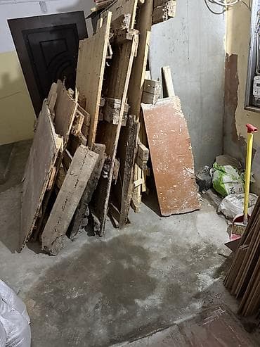 Tikinti üçün taxta materialları və köhnə qəlib lövhələri - Məhsul