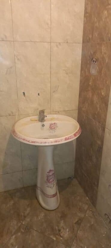 gunluk heyet evleri baki: Sumqayıt, 3 otaqlı, Köhnə tikili, 90 kv. m — 5