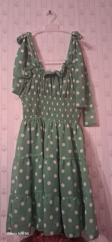 Çəngəllər: Qadın paltarları dəsti 1) Bordo rəngli, mərasim üçün uzun paltar - — 3