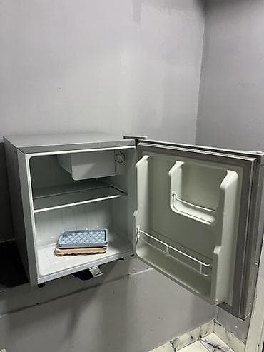 82 ekran televizor: Mini Soyuducu Satılır, rəng - Gümüşü — 3
