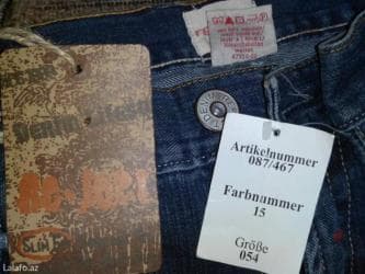 rus papağı: Almaniyadan getirilib. Tezedir. Cox kefiyyetli maldir. Olcusu kicik — 1