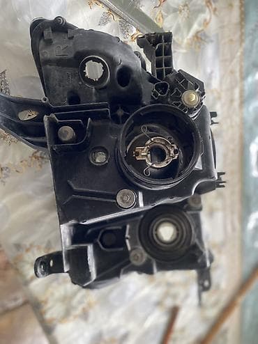 pajero təkərləri: Komplekt, Yaxın və uzaq vuran işıqlar Toyota, Analoq — 4