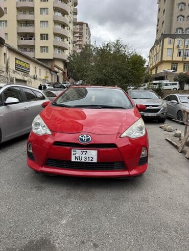 такси: Водитель такси требуется, Транспорт предоставляется, Еженедельно оплата, 3-5 лет опыта — 5