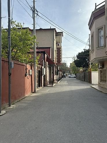 ev alqı satqısı və kirayəsi: Fərdi yaşayiş Sabunçu Rayon Bakixanov qesebesi 4 otaqli ev satilir — 2