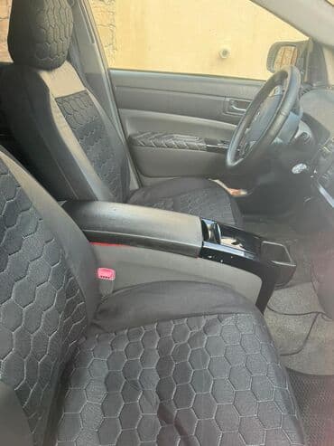 014 sekilleri: Toyota Prius: 1.5 l | 2007 il Hetçbek — 3