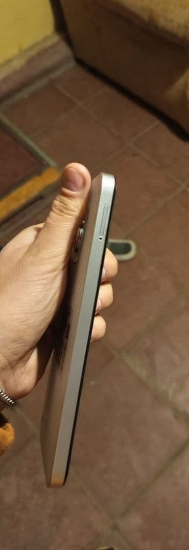 вытяжка для кухни 50 50: Satılır: smartfon Xüsusiyyətlər və dizayn: - Korpus: düz kənarlı — 1