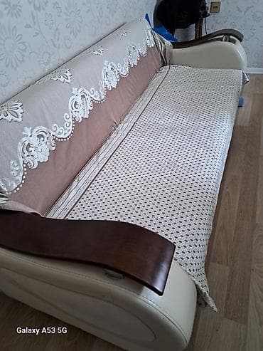 2,60 mt ( en) x 3metr ( hundurluj) metr .Dekorativ yataq