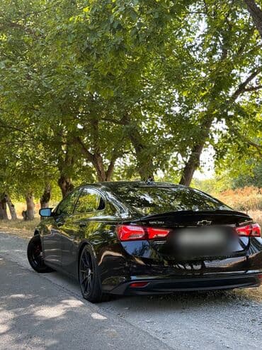 taksi ucun maşınlar: Chevrolet Malibu: 1.5 l | 2020 il 215000 km Sedan — 9