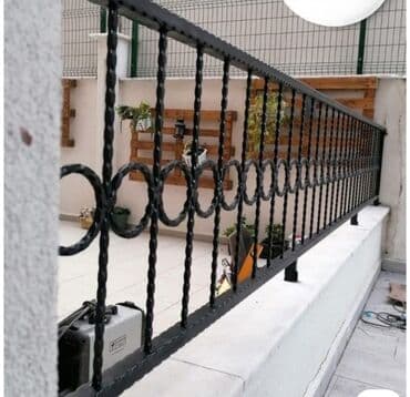 demir pillekenler: Dəmir məhəccər müxtəlif dizayn və rənglərdə mövcuddur. Bu məhəccərlər — 3