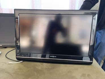 soyuducu temir: - Model 1: EuroLux LCD TV - Qara parlaq çərçivə - Ön paneldə — 1