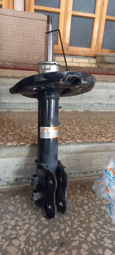 Sağ ön, Sol ön, Hyundai, 2011 il, İşlənmiş