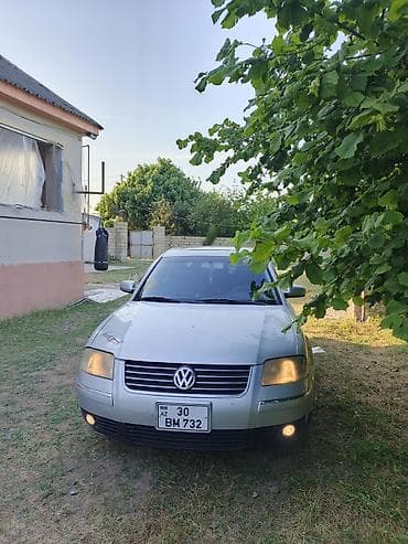 opel vektra a: Volkswagen Passat: 1.8 l | 2001 il Sedan — 3