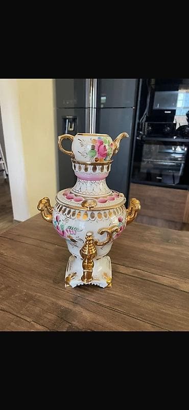 inter: Porcelan dekorativ samovar və üst çaydan dəsti - Material: yüksək — 1