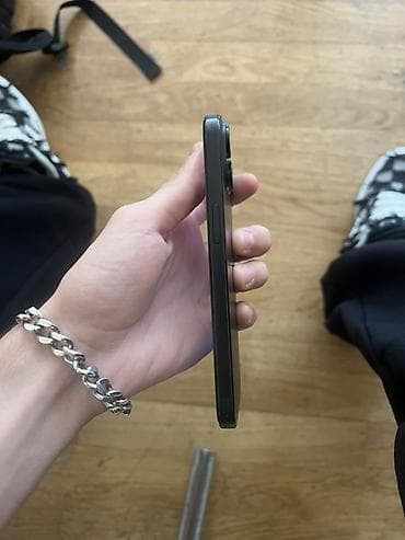 iphone 16 bakıda: IPhone 15 — 2