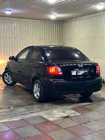 kia rio dizel: Kia Rio: 1.4 l | 2008 il Sedan — 2