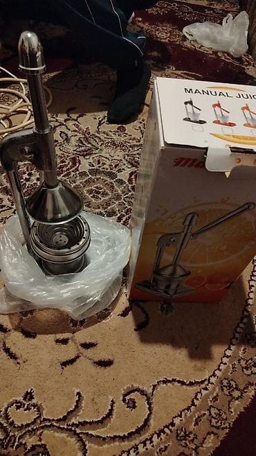 Manual sitrus şirəçıxaran pres - Mexaniki qolu ilə işləyən sitrus