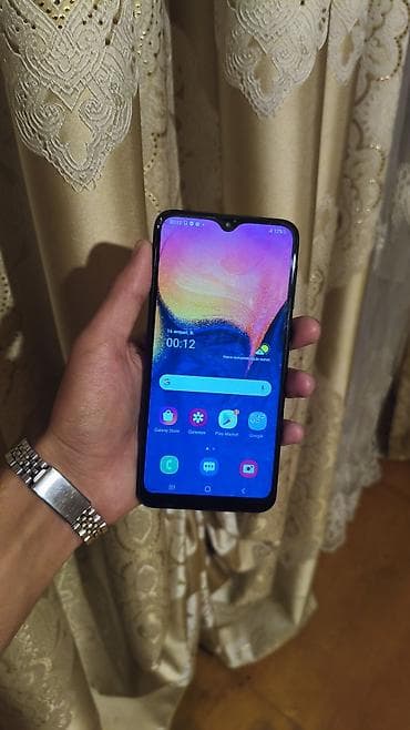 galaxy a54: Samsung Galaxy A10, 32 GB, rəng - Mavi, İki sim kartlı — 2