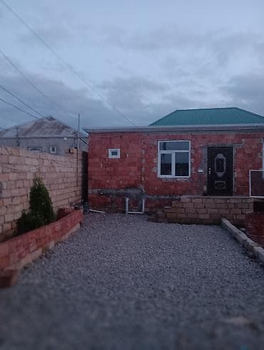 Ceyranbatan 4 otaqlı, 110 kv. m, Kredit var, Yeni təmirli — 2