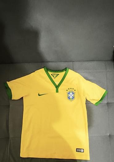 geyım: Məhsul: Braziliya milli komandasının orijinal Nike futbol köynəyi — 2