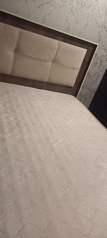 komputer stolu satisi: 2 nəfərlik taxt. ev dəyişdiyi üçün satılır. sağlamdır və yaxşı — 2