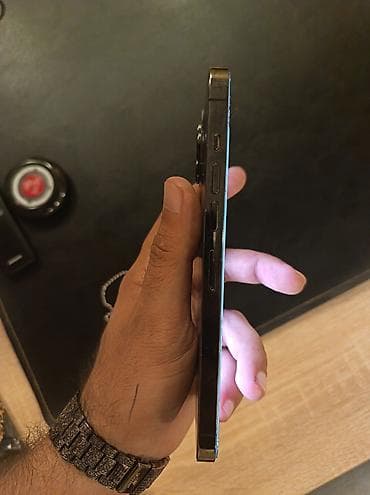 IPhone 13 Pro Max — 3
