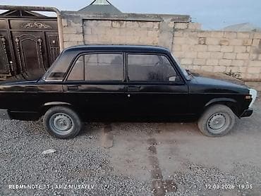 vaz lada 21099: VAZ 2107
ili 1992
rəng qara 
karopka 4 
 mayor 06 
barter var — 4