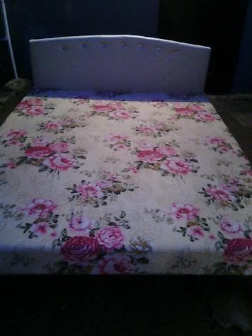 Kravat taza mohkam mohkamliyina zamanat veririk istadiyiviz rangda