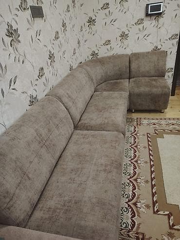 divanlar işlenmiş: Künc divan, İşlənmiş, Bazalı, Çatdırılma yoxdur — 1