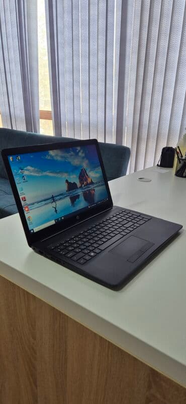 m2 ssd qiymeti: HP noutbuk – 15.6" ekranlı, qara korpus. Processor : Intel core i3 - — 4