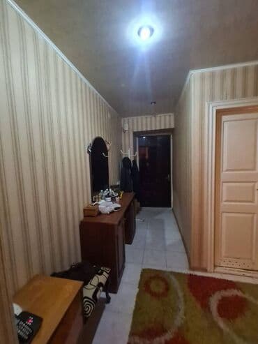 şəhər bağları mənzil satılır: Bakı, 4 otaqlı, Köhnə tikili, m. Neftçilər, 101 kv. m — 16