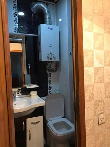 merkez: Bakı, 4 otaqlı, Köhnə tikili, m. Xalqlar Dostluğu, 120 kv. m — 16