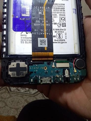 telfonlar samsung: Samsung A14 4G modeli üçün plata axtarıram 30-40 manat arası.Təmiz və — 2