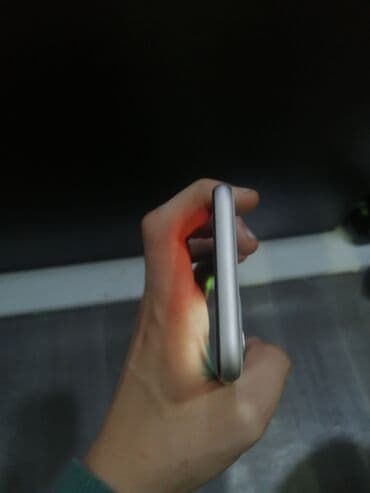 iphone 11 pro ikinci el: IPhone 11, 128 GB, White Titanium, Face ID, Zəmanət — 7